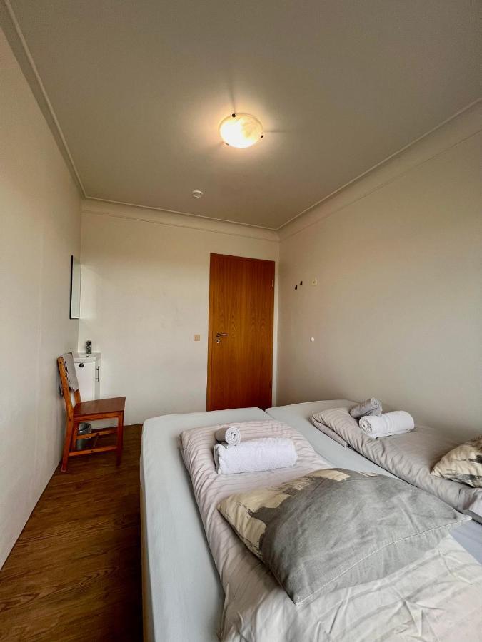 Guesthouse Nypugardar Hofn Bagian luar foto