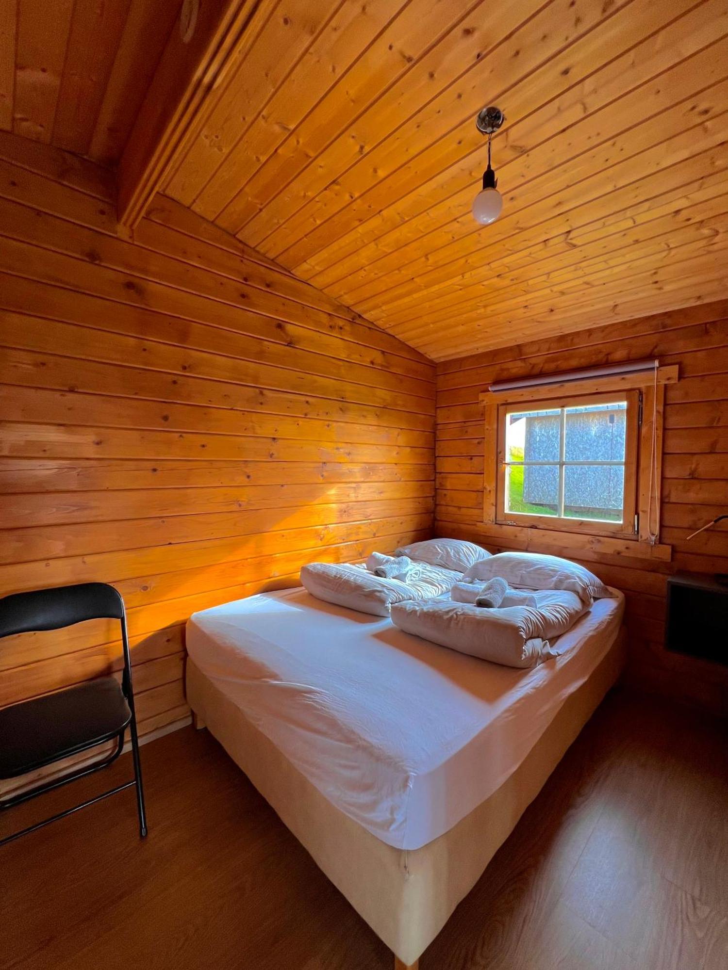 Guesthouse Nypugardar Hofn Bagian luar foto