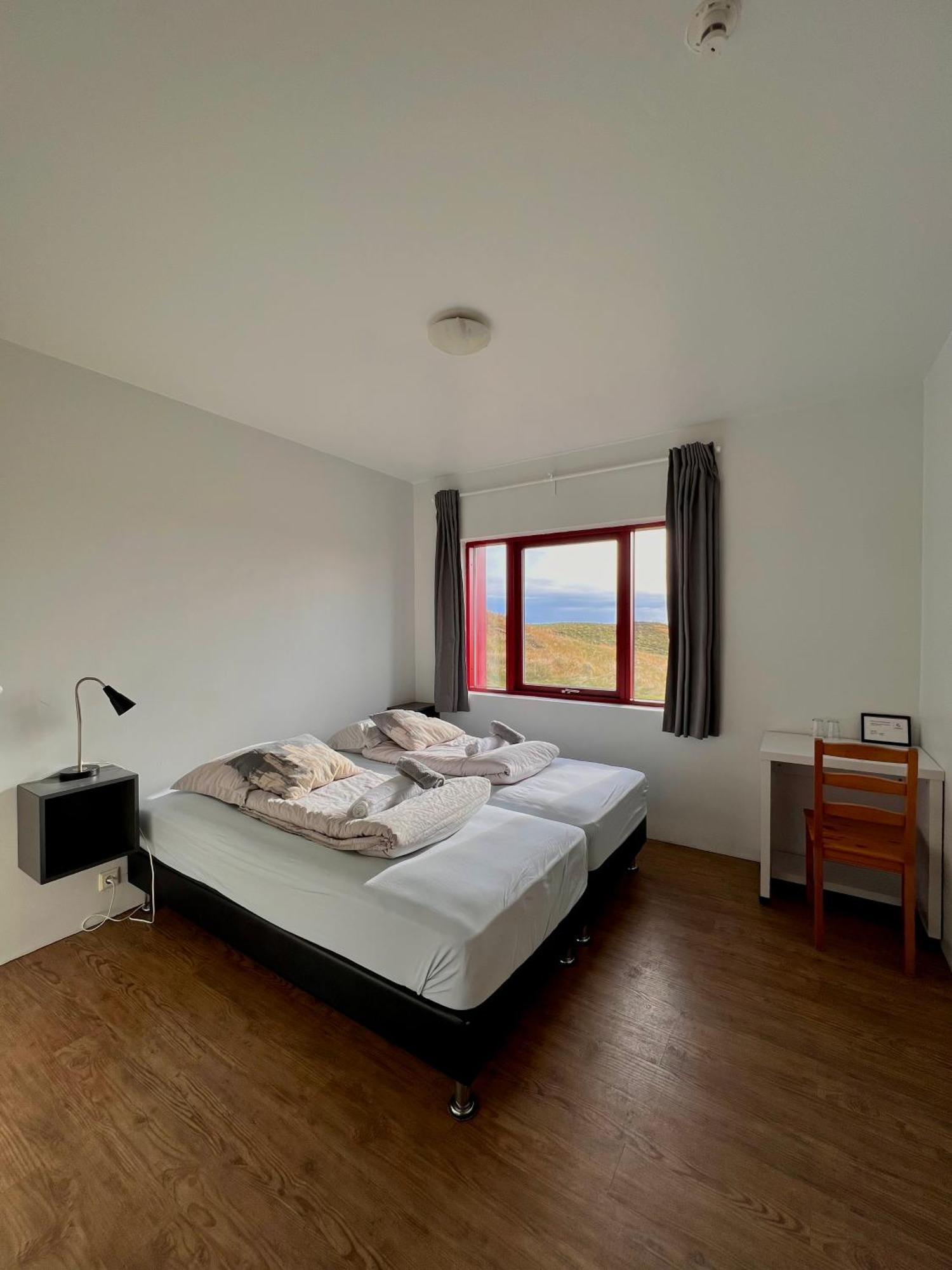 Guesthouse Nypugardar Hofn Bagian luar foto